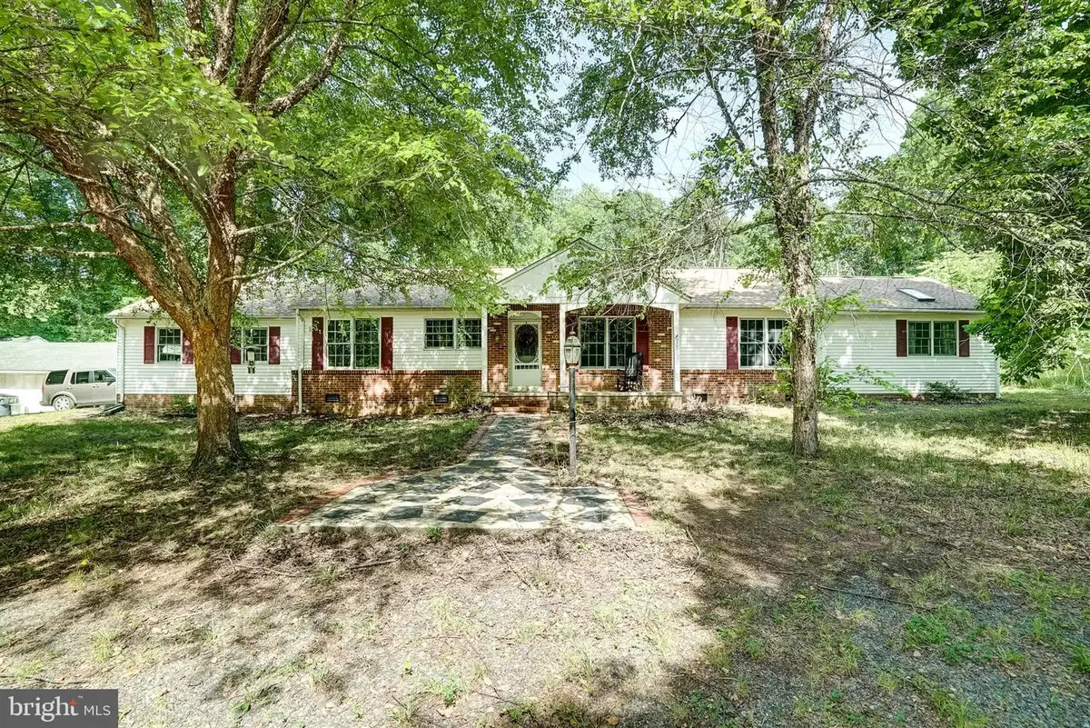 5275 New Line Rd, Gum Spring, VA 23065 - #1