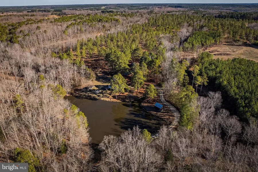 1052 S Hill Rd, Brodnax, VA 23920 - Image #2