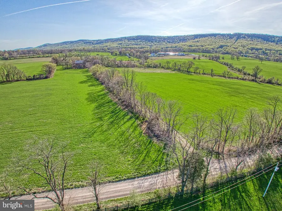 12347 Axline Rd, Lovettsville, VA 20180 - Image #3