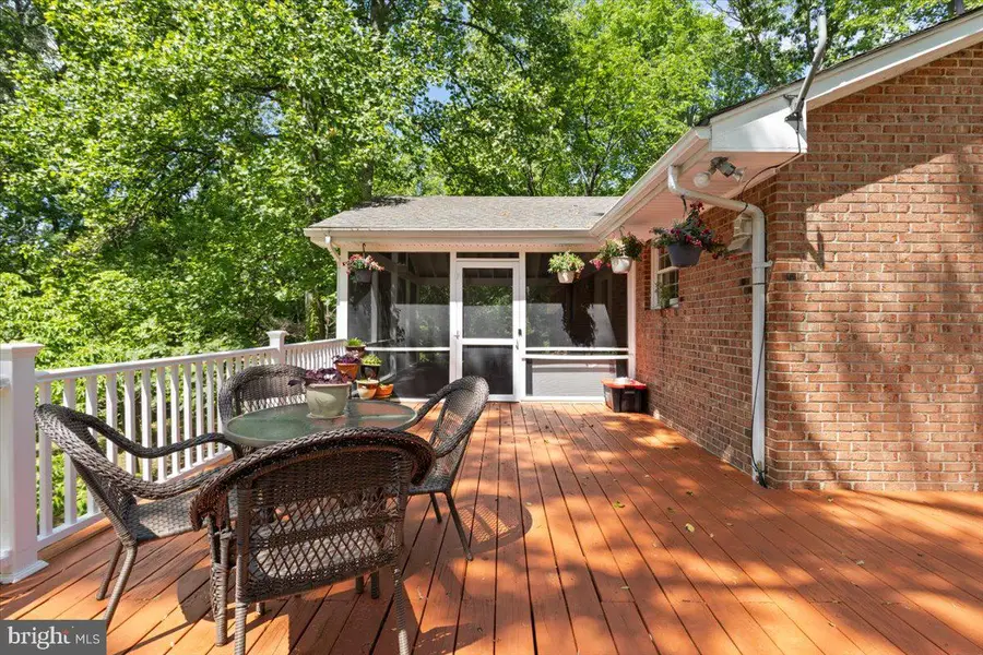 38577 Goose Creek Ln, Leesburg, VA 20175 - Image #3