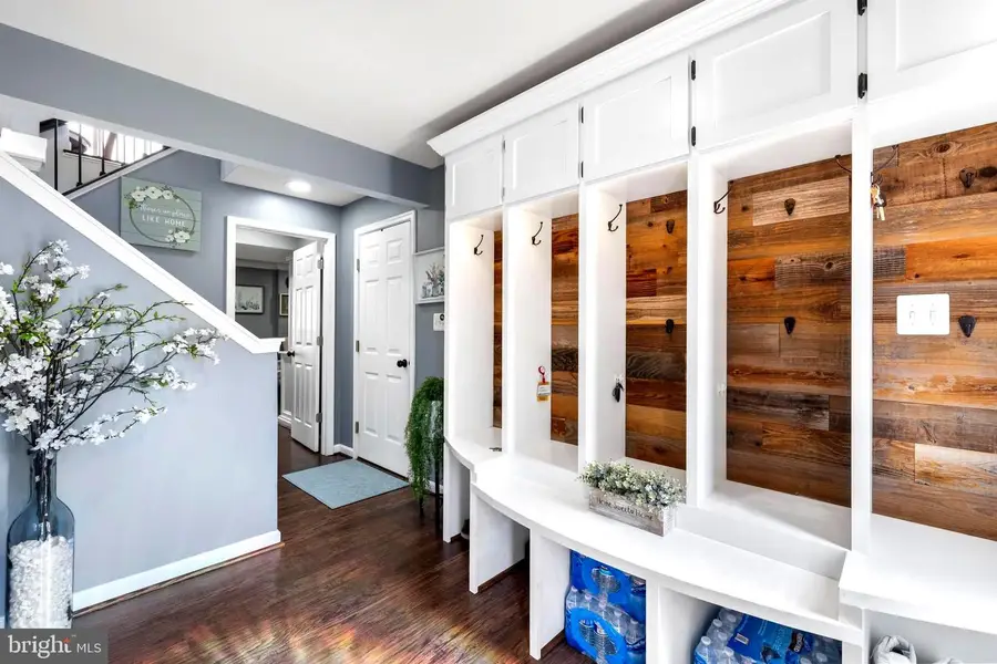 25427 Elm Ter, Aldie, VA 20105 - Image #3