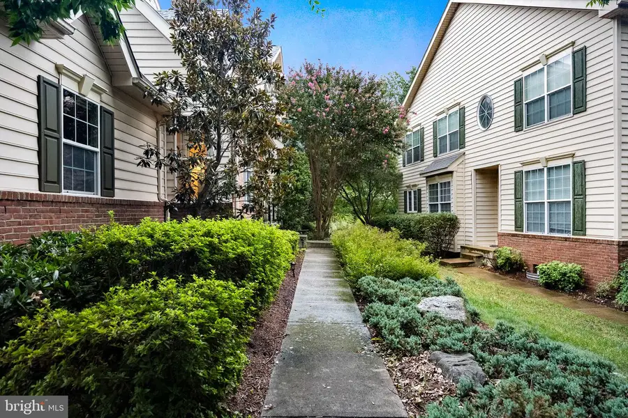 43262 Baltusrol Ter, Ashburn, VA 20147 - Image #3