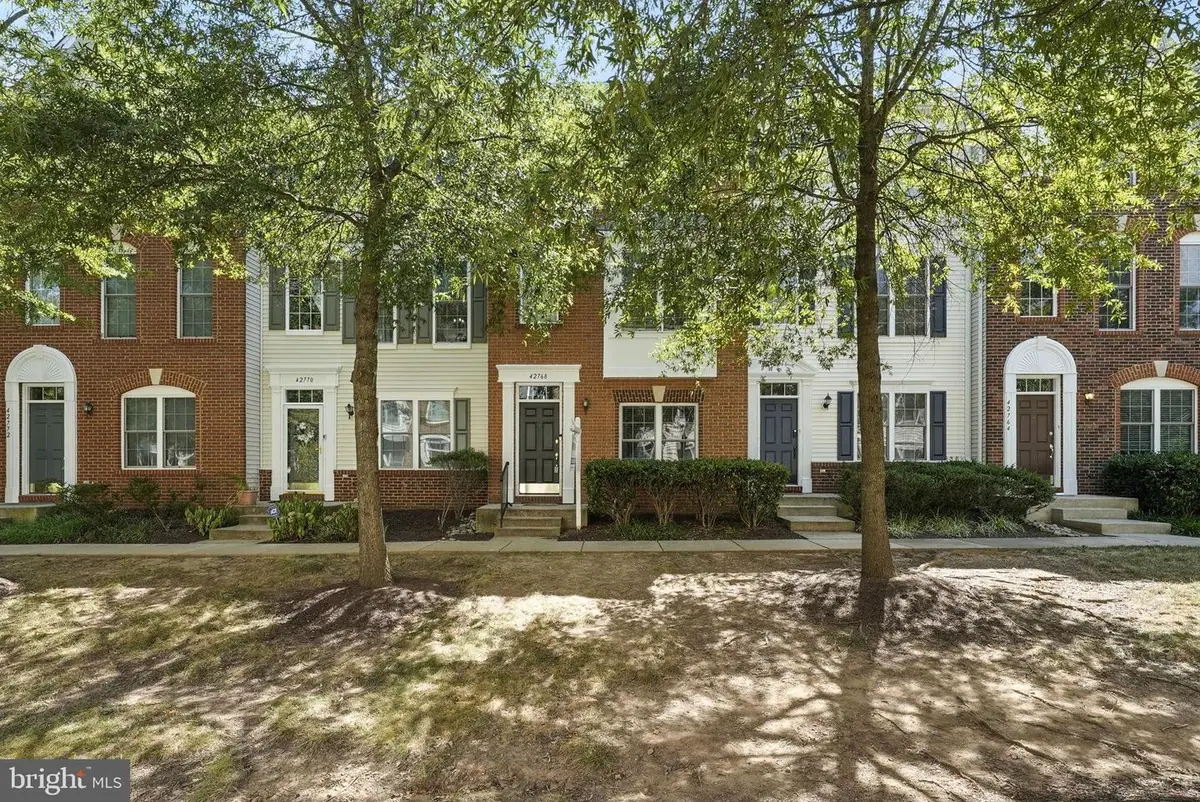 42768 Kearney Ter, Chantilly, VA 20152 - Image #1