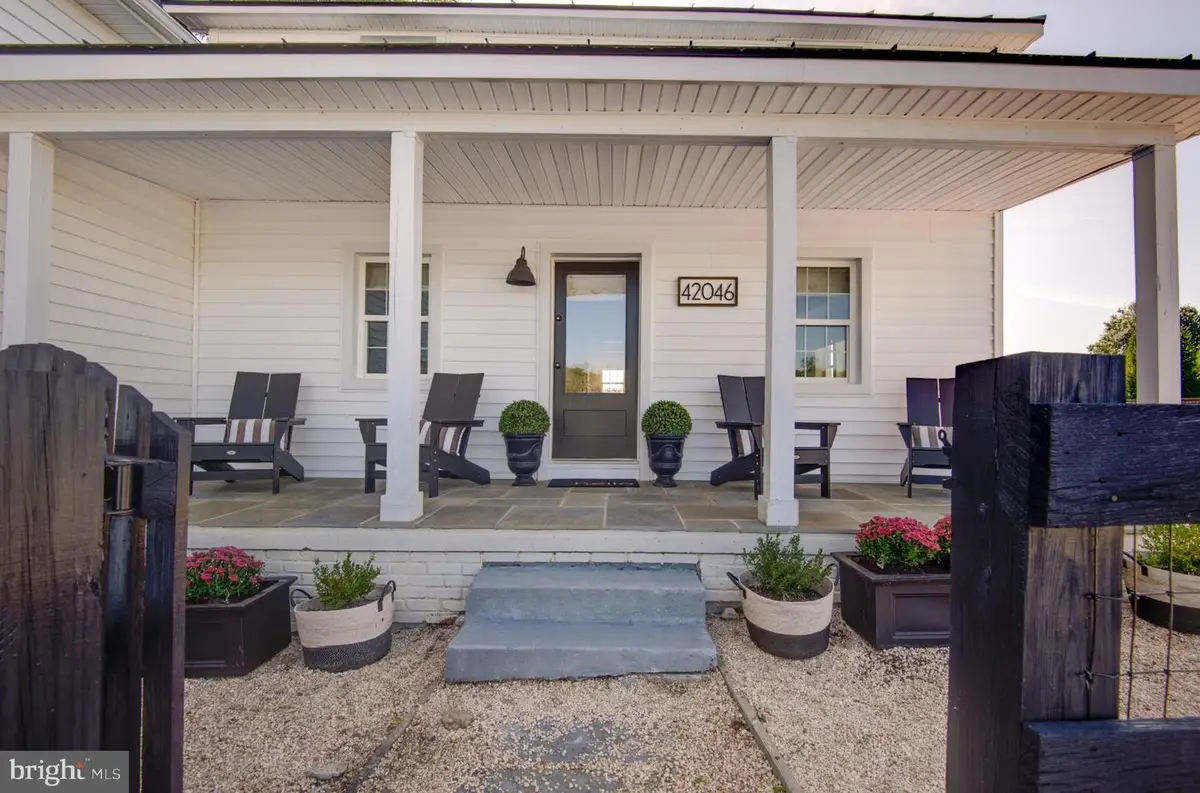 42046 Lamz Pl, Leesburg, VA 20176 - Image #1