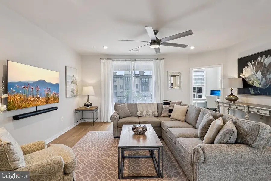 22381 Roanoke Rise Ter, Ashburn, VA 20148 - Image #3