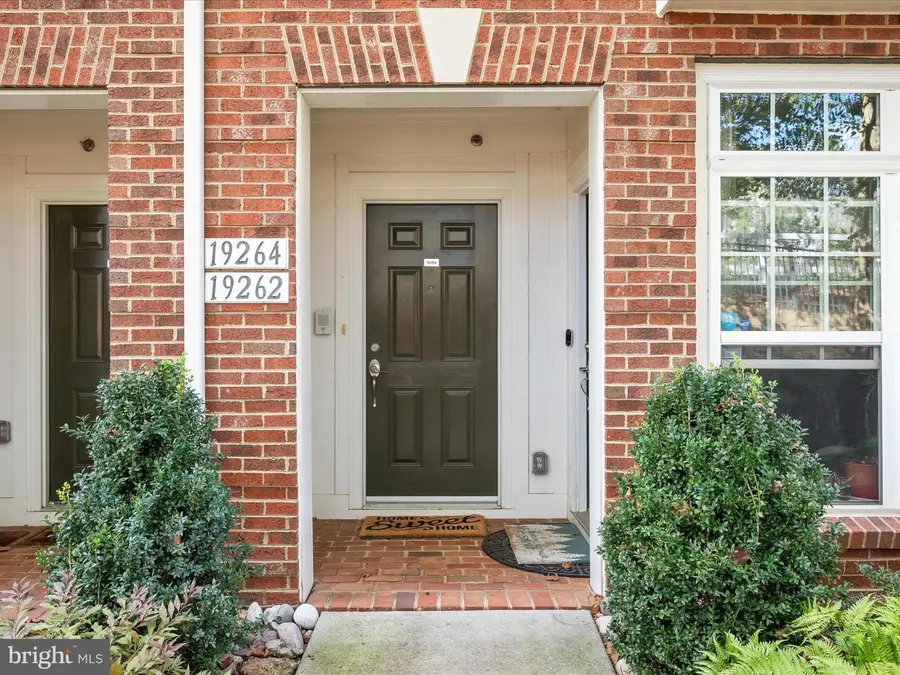 19264 Koslowski Sq, Leesburg, VA 20176 - Image #3