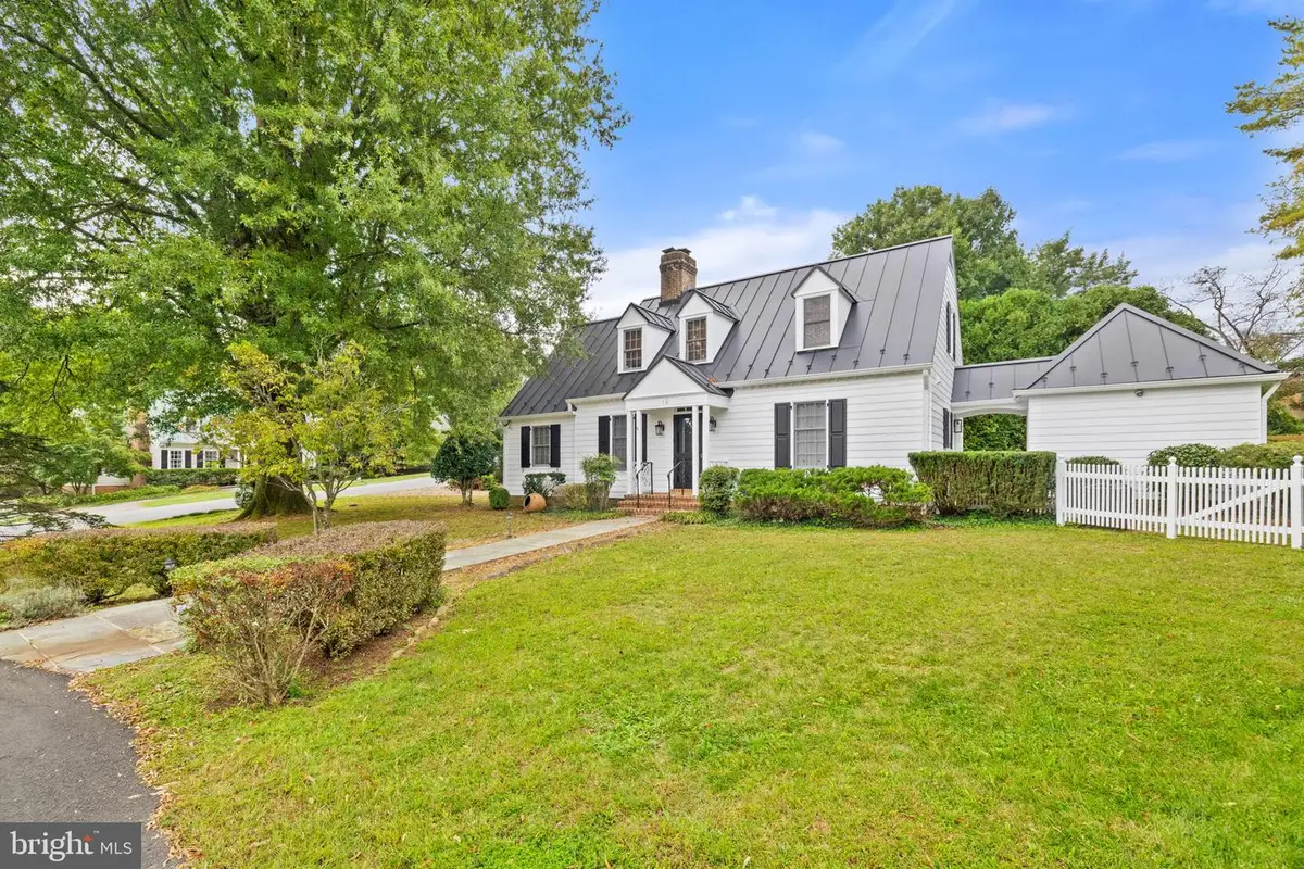 12 Chinn Ct, Middleburg, VA 20117 - Image #1