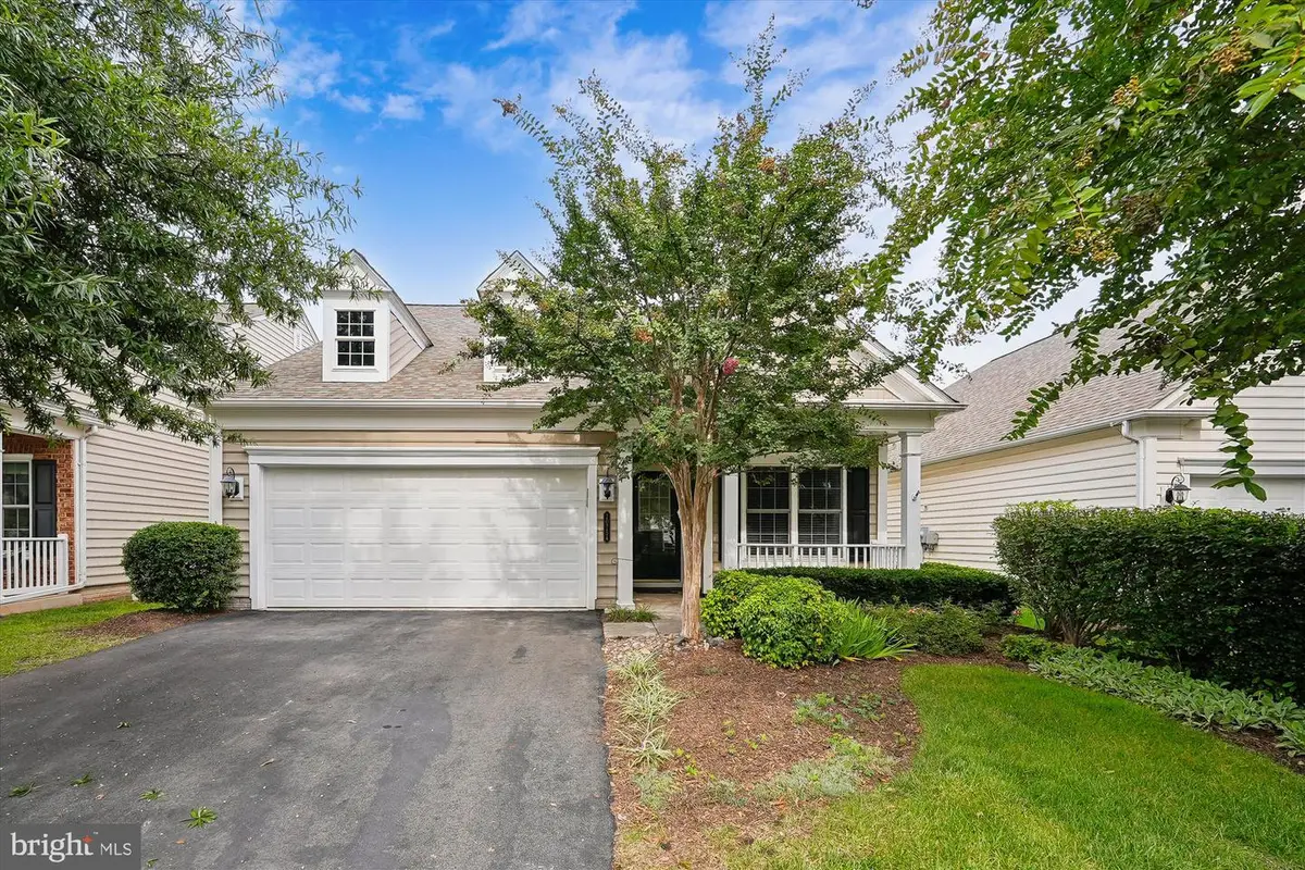 20754 Adams Mill Pl, Ashburn, VA 20147 - #1