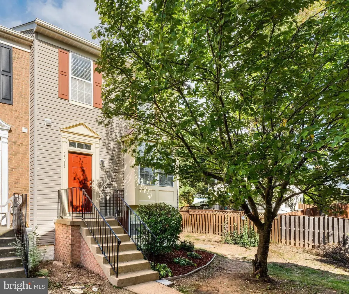 23017 Potomac Hill Sq, Sterling, VA 20166 - Image #1