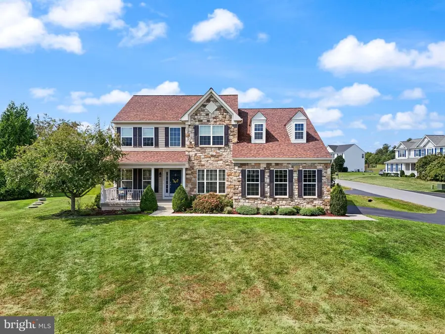36483 Winding Oak Pl, Purcellville, VA 20132 - Image #2