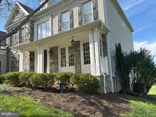 40372 Stonebrook Hamlet Pl, Waterford, VA 20197 - Image #3