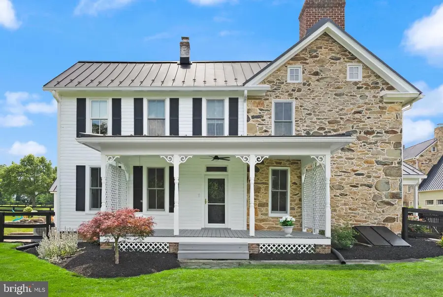 20596 Airmont Rd, Bluemont, VA 20135 - Image #3