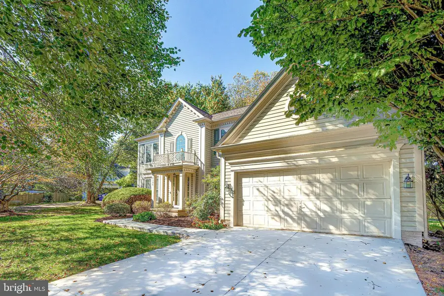 706 Amber Ct Ne, Leesburg, VA 20176 - Image #2