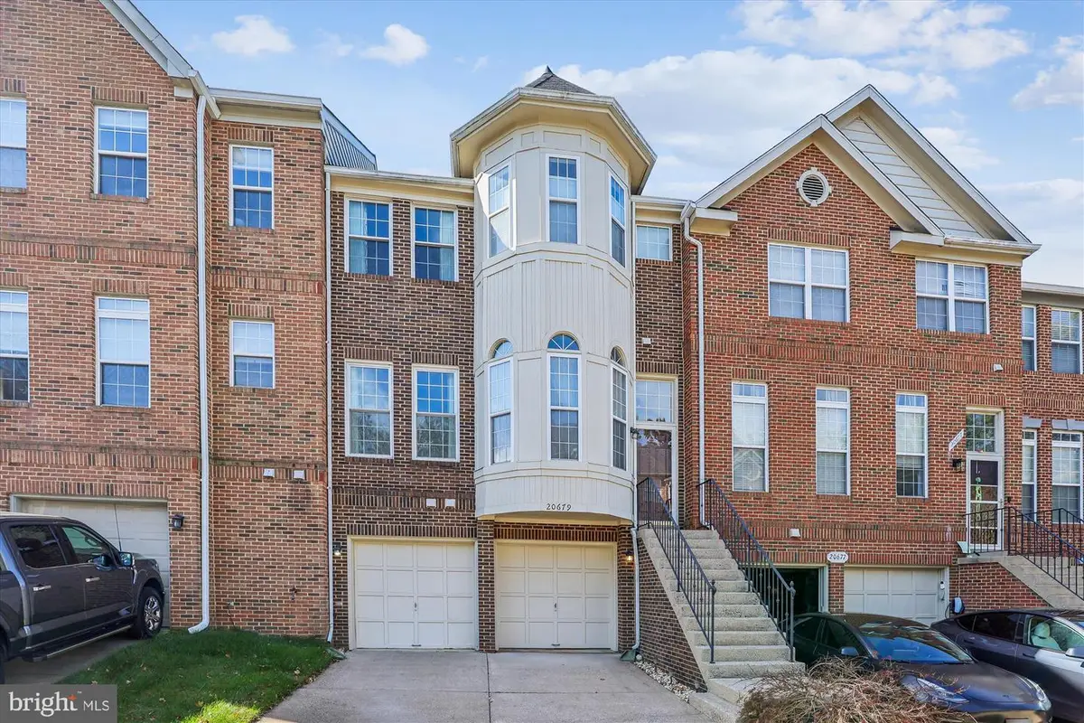 20679 Riptide Sq, Sterling, VA 20165 - #1