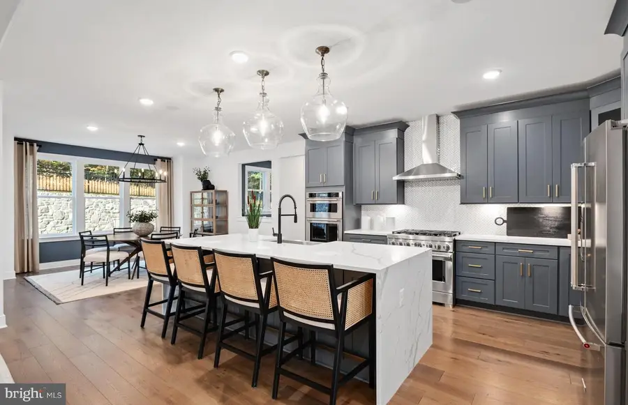 42726 Cannon Chapel Dr, Leesburg, VA 20176 - Image #3