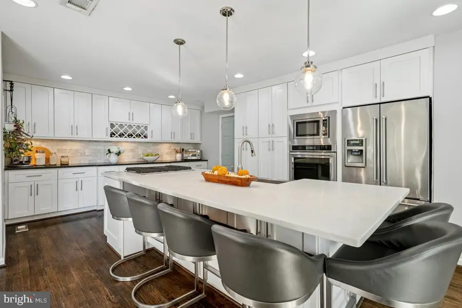 20945 Rubles Mill Ct, Ashburn, VA 20147 - Image #2