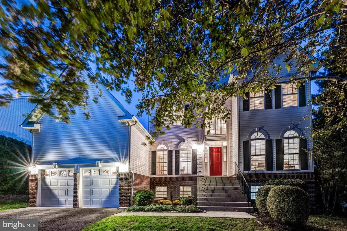 724 Godfrey Ct Se, Leesburg, VA 20175 - #1