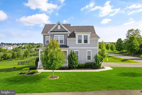 18140 Ridgewood Pl, ROUND HILL, VA 20141