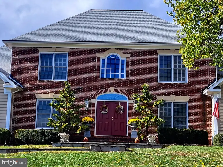 1 Ayr St Sw, Leesburg, VA 20175 - Image #2