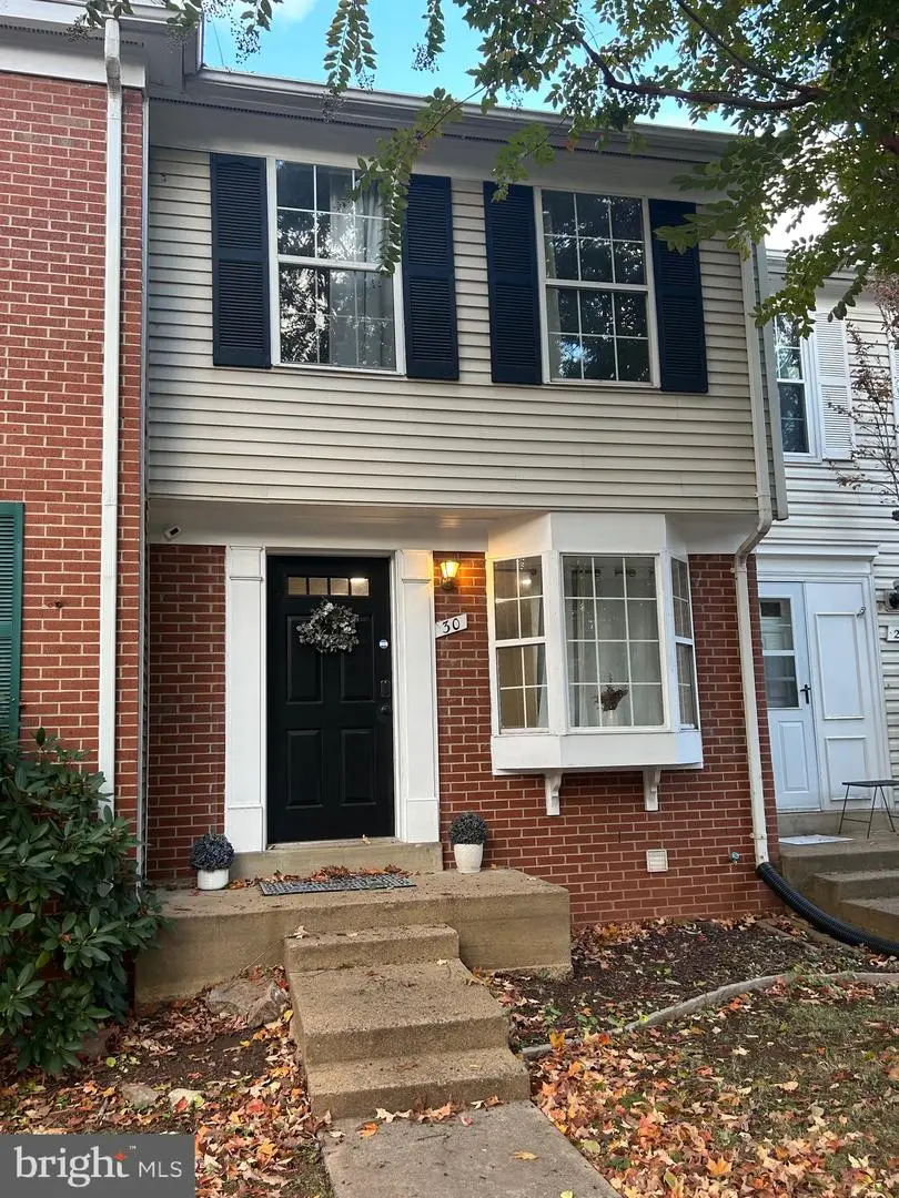 30 Gannon Way, Sterling, VA 20165 - #1