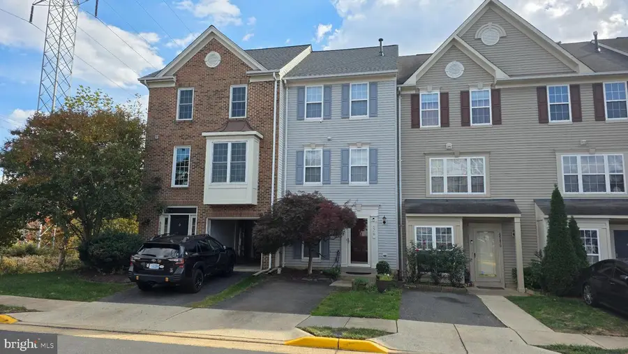 45481 Bluemont Junction Sq, Sterling, VA 20164 - Image #2