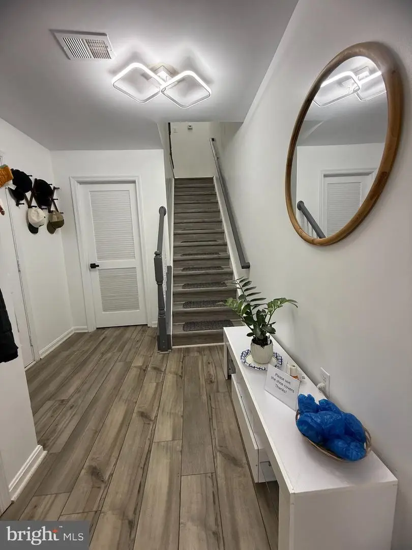 564 Sparkleberry Ter Ne, Leesburg, VA 20176 - Image #3