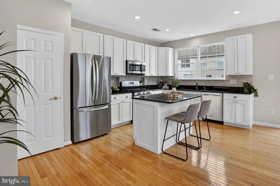 21758 Flora Springs Ter, Ashburn, VA 20147 - Image #2