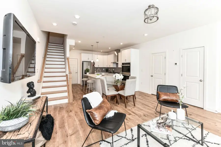 45922 Swallow Ter, Sterling, VA 20165 - Image #2