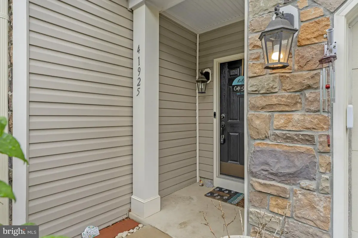 41925 Moreland Mine Ter, Aldie, VA 20105 - Image #1