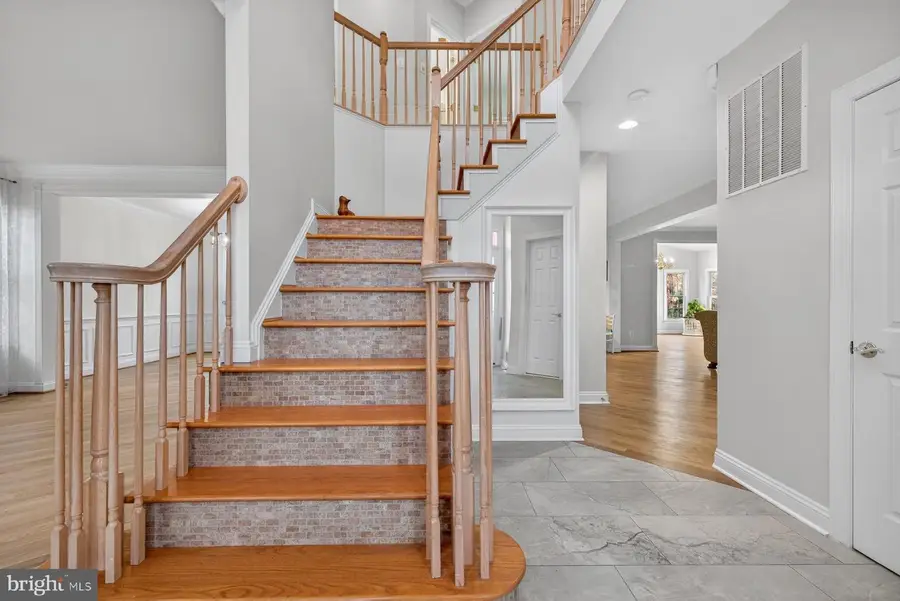 43656 Riverpoint Dr, Leesburg, VA 20176 - Image #3