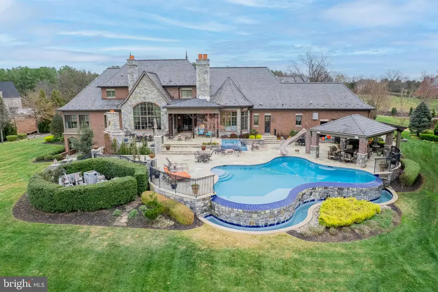 22665 Creighton Farms Dr, Leesburg, VA 20175 - Image #3