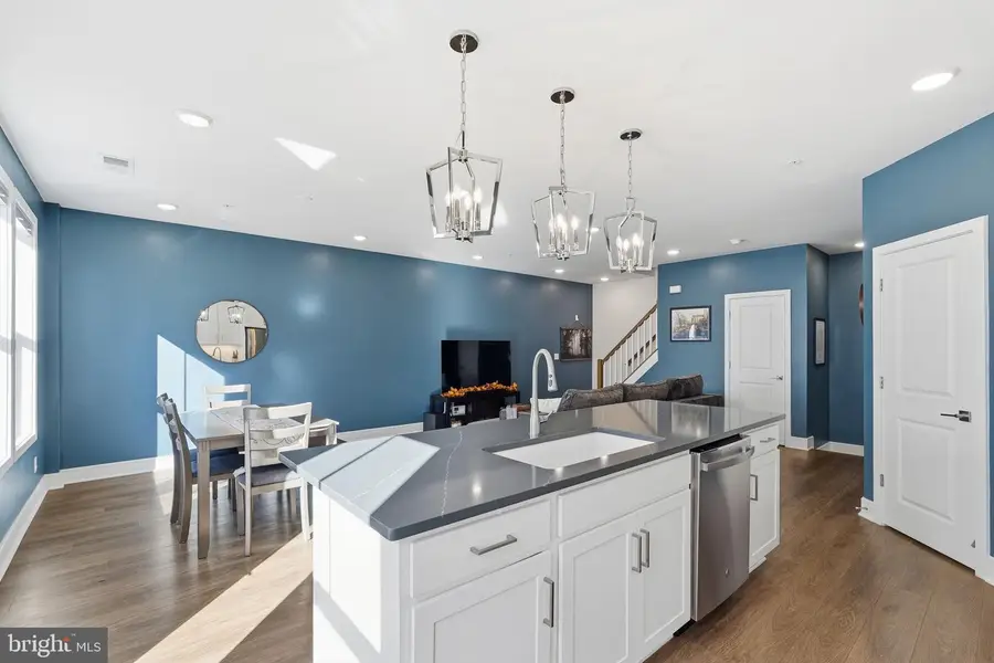 42605 Nubbins Ter, Ashburn, VA 20147 - Image #2