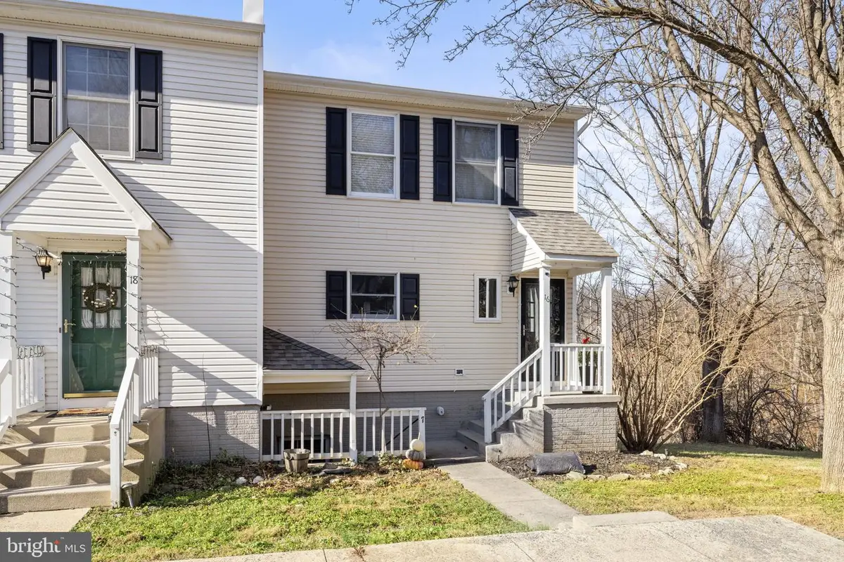 17 Stonewall Ct, Middleburg, VA 20117 - Image #1