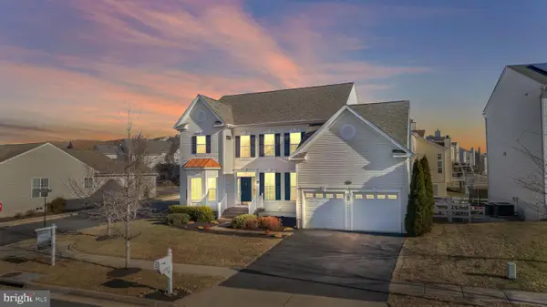 17397 Tedler Cir, ROUND HILL, VA 20141