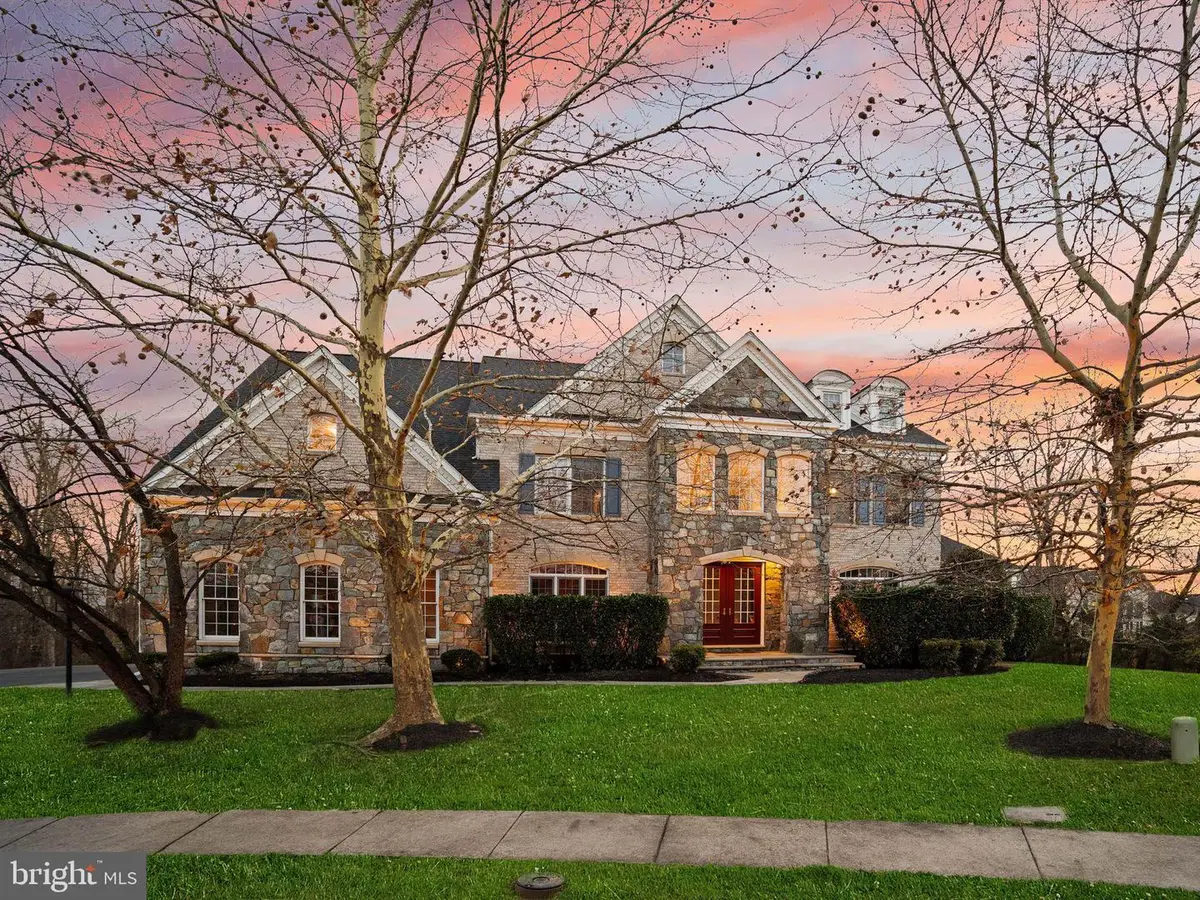 25729 Summerbank Ct, South Riding, VA 20152 - Image #1