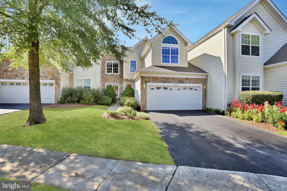 19883 Naples Lakes Ter, Ashburn, VA 20147 - #1