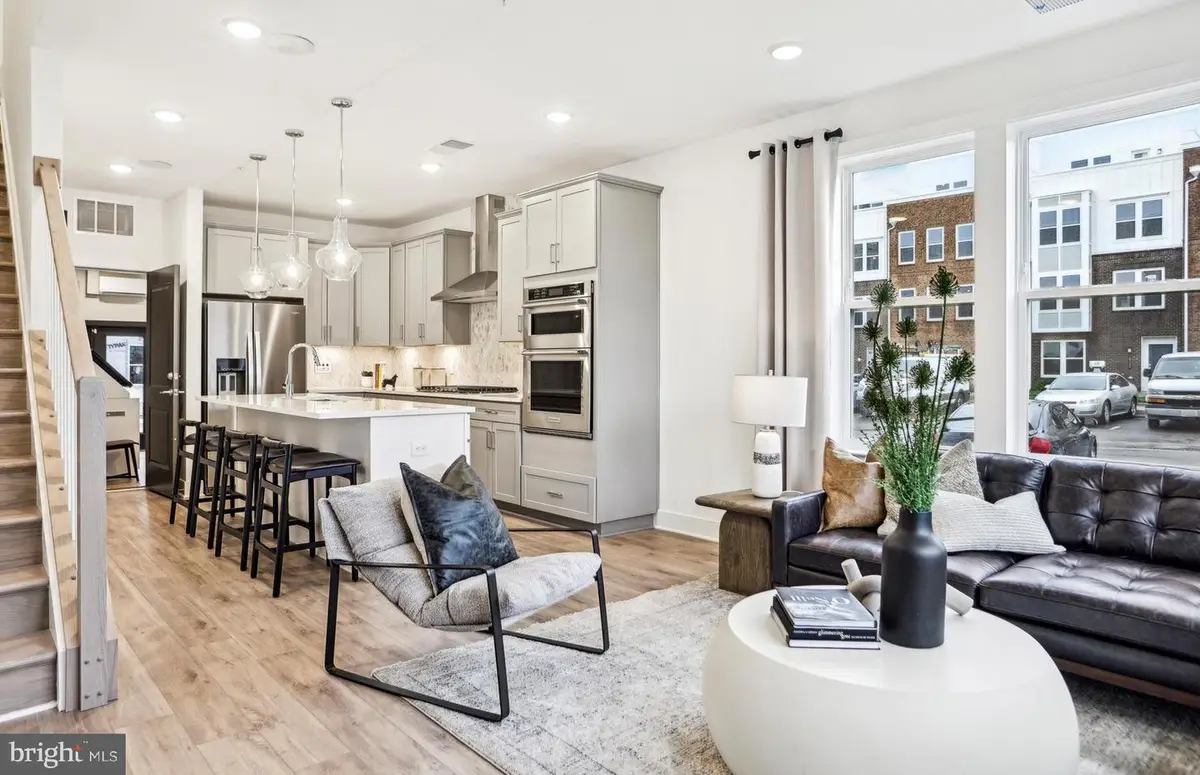 20026 Coral Wind Ter, Ashburn, VA 20147 - Image #1