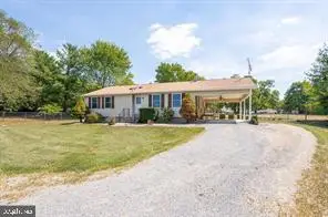 25-a S Berlin Pike, LOVETTSVILLE, VA 20180