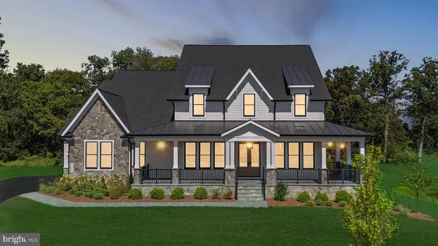 38652 John Wolford Rd, Waterford, VA 20197 - Image #2