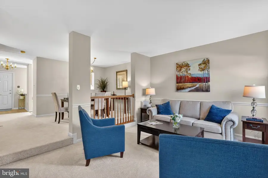 45590 Whitcomb Sq, Sterling, VA 20166 - Image #3