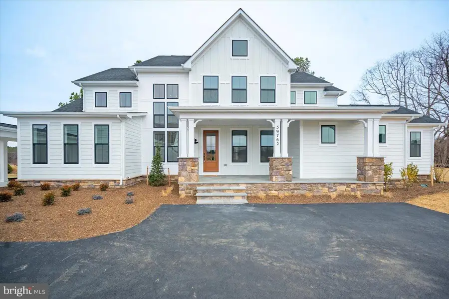 39762 Rivers Edge Ln, Lovettsville, VA 20180 - Image #2
