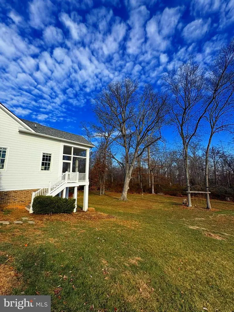 24974 First Harvest Ct, Aldie, VA 20105 - Image #3