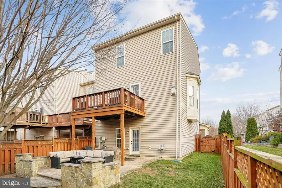 25135 Hummocky Ter, Aldie, VA 20105 - Image #2