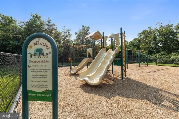 45768 Winding Branch Ter, Sterling, VA 20166 - Image #3