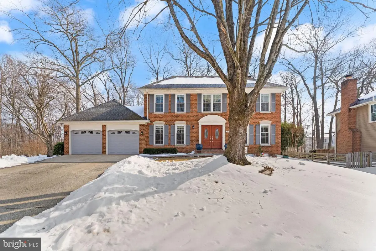 20 N Lowery Ct, Sterling, VA 20165 - #1