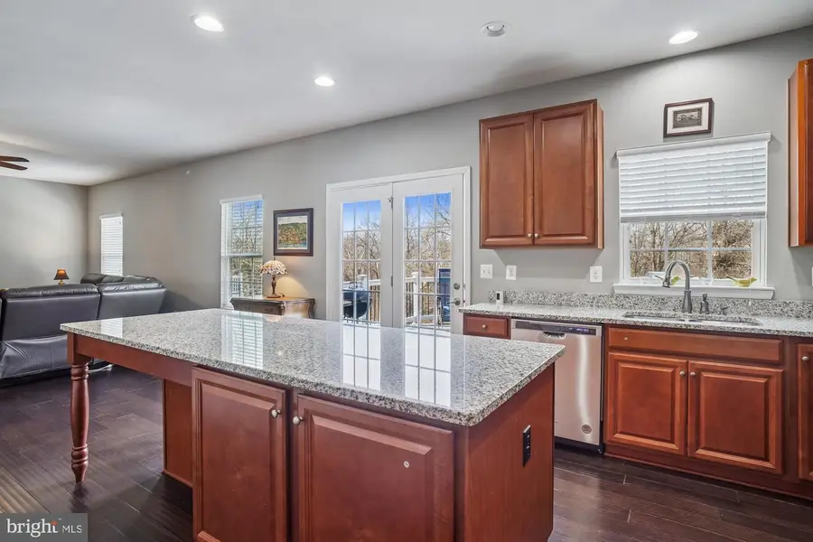 16 Bavarian Way, Lovettsville, VA 20180 - #2