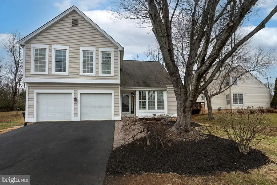 429 Deerpath Ave Sw, Leesburg, VA 20175 - Image #2