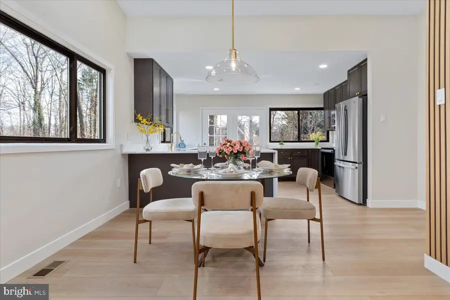 123 Hillsdale Dr, Sterling, VA 20164 - Image #3