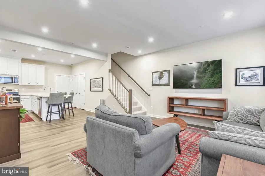 20276 Newfoundland Sq, Ashburn, VA 20147 - Image #3