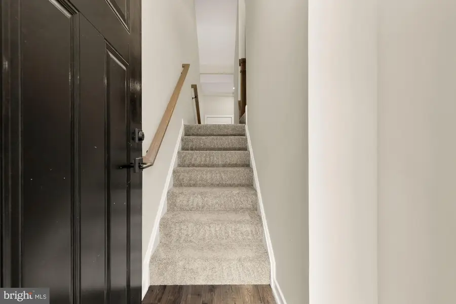 45950 Raven Ter, Sterling, VA 20165 - Image #3